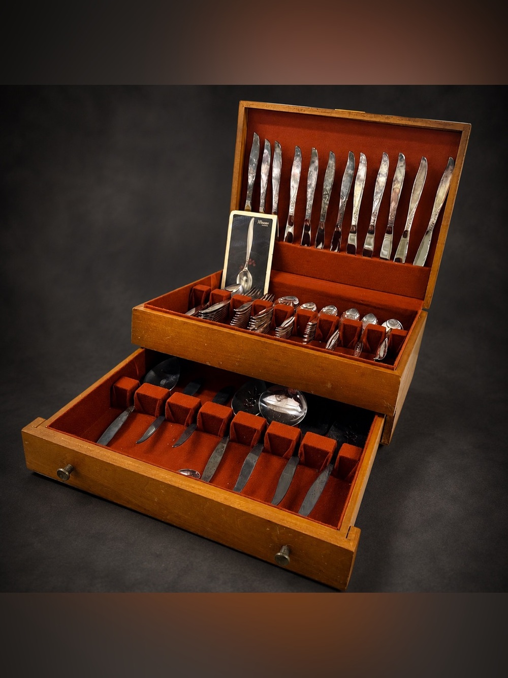 Vintage 1959 Oneida Community Winsome I Silverplate Flatware Set Wood Chest
